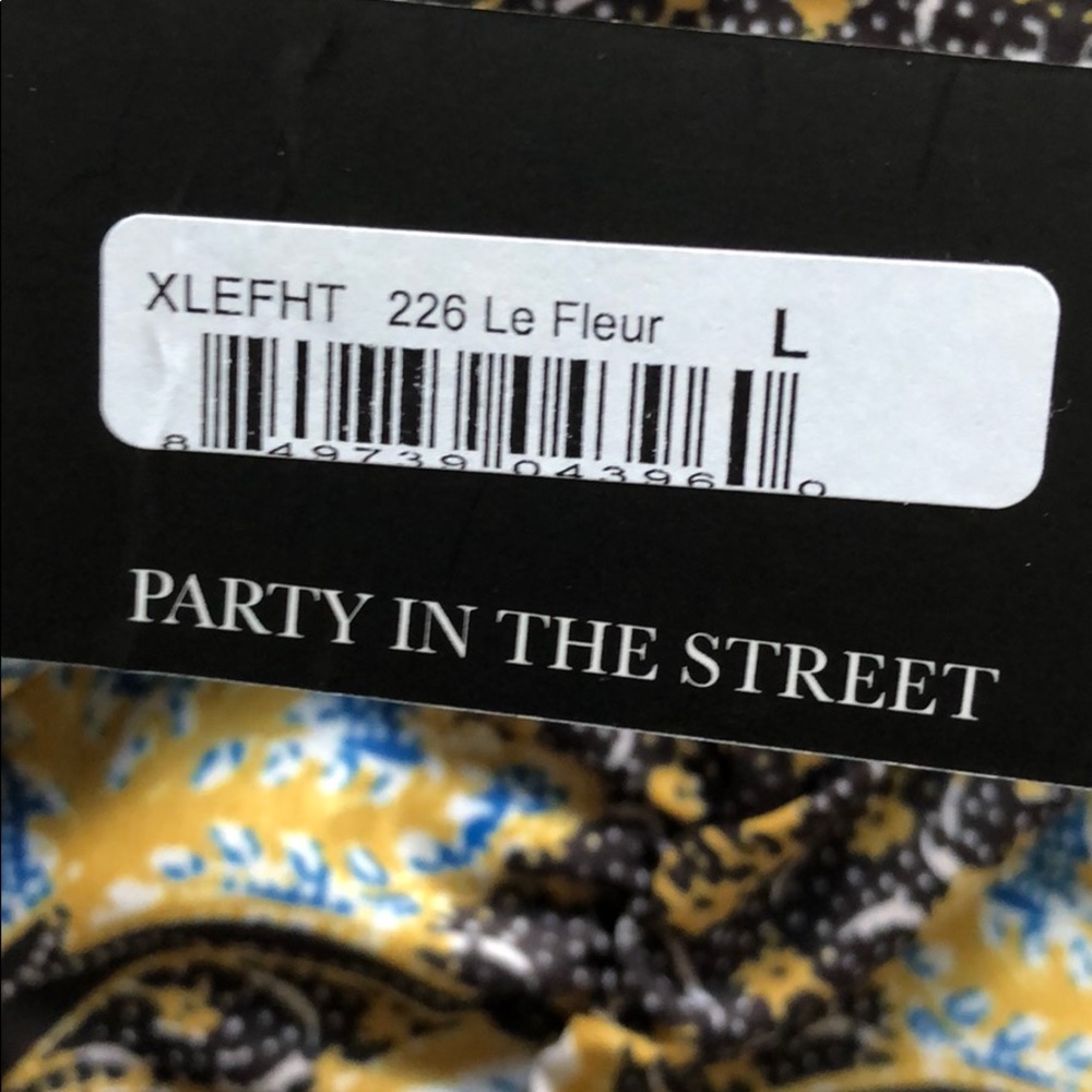 Beach Riot bathing suit - Picture 2 of 4